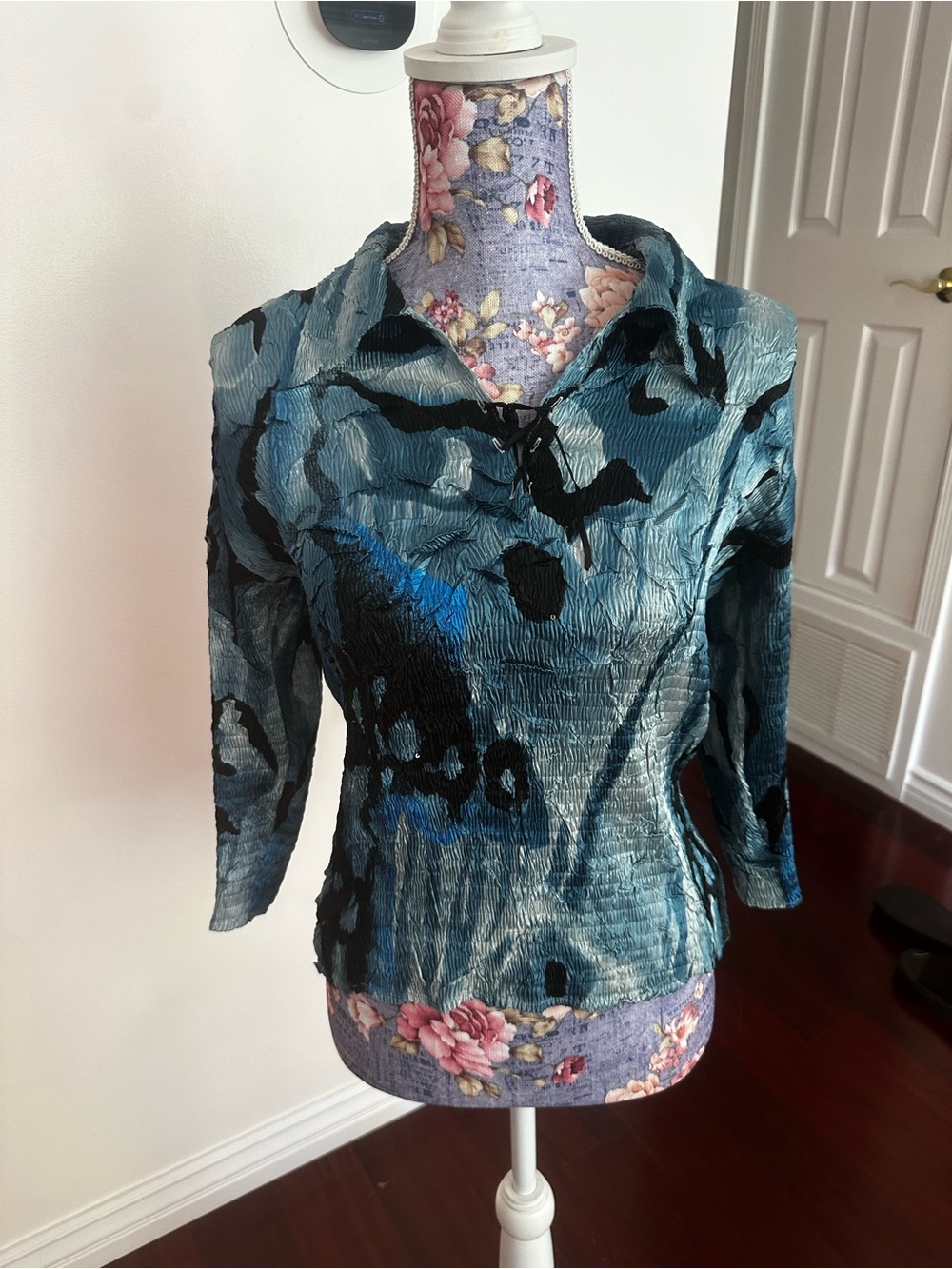 Alberto Makali Pink Floral & Teal Textured Blouse